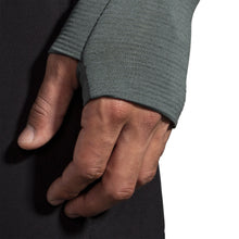 Load image into Gallery viewer, Brooks Notch Thermal Mns Long Sleeve Running Shirt
                        
                       - 4