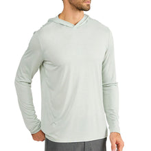 Load image into Gallery viewer, Free Fly Bamboo Lightweight Shore Mens Hoodie - SAGE 500/XL
                        
                       - 5