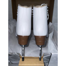 
                        
                          Load image into Gallery viewer, Jackson Excel Womens Figure Skates 27816
                        
                       - 4