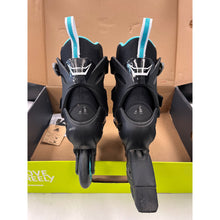 Load image into Gallery viewer, Rollerblade Zetrablade Elite W Inline Skate 30121
                        
                       - 3