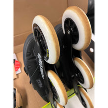 Load image into Gallery viewer, Rollerblade Macroblade 110 M Inline Skates 30148
                        
                       - 6