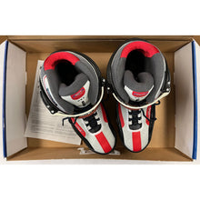 
                        
                          Load image into Gallery viewer, Roller Derby P231 Odyssey M Inline Skates 30159
                        
                       - 4