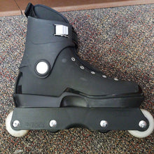 Load image into Gallery viewer, Roces M12 UFS Mens Aggressive Inline Skates 30561
                        
                       - 9