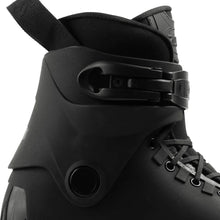 
                        
                          Load image into Gallery viewer, Roces M12 Lo Team Buio Uni Aggressive Inline Skate
                        
                       - 3