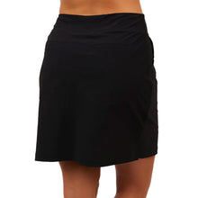 
                        
                          Load image into Gallery viewer, Sofibella 18 in UV Staples Womens Golf Skort
                        
                       - 9