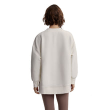 
                        
                          Load image into Gallery viewer, Varley Mae Boyfriend Womens Pullover
                        
                       - 4