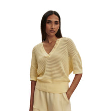 
                        
                          Load image into Gallery viewer, Varley Callie Womens Knit Top - Anise Flower/L
                        
                       - 1