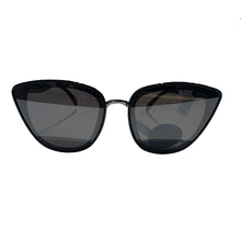 
                        
                          Load image into Gallery viewer, Stayson Cat Eye Sunglasses - Gia
                        
                       - 7