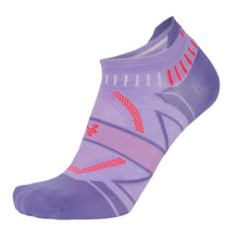 
                        
                          Load image into Gallery viewer, Balega Hidden Dry No Show Unisex Running Socks - Lavender/L
                        
                       - 3