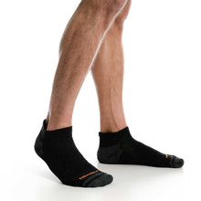 
                        
                          Load image into Gallery viewer, Yummie Solid Low Tab 3 Pack Socks
                        
                       - 3