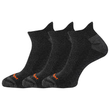 
                        
                          Load image into Gallery viewer, Yummie Solid Low Tab 3 Pack Socks - Black/One Size
                        
                       - 1