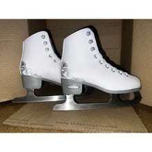 
                        
                          Load image into Gallery viewer, Used Bladerunner by RB Allure Girls Skates 32161
                        
                       - 4