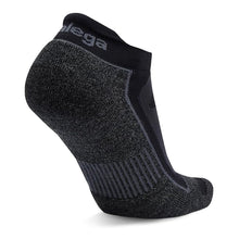 
                        
                          Load image into Gallery viewer, Balega Blister Resist Unisex No Show Running Socks
                        
                       - 2