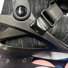 
                        
                          Load image into Gallery viewer, Roces PIC TIF Womens Inline Skates - used 32843
                        
                       - 6