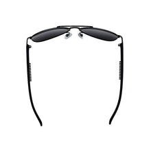 
                        
                          Load image into Gallery viewer, Stayson Aviator Polarized Sunglasses
                        
                       - 4