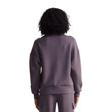 
                        
                          Load image into Gallery viewer, Varley Keller Half Zip Womens Pullover
                        
                       - 2