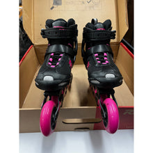 
                        
                          Load image into Gallery viewer, Used Roces PIC TIF Womens Inline Skates 34156 - BLK/FUSCHIA 001/7.0
                        
                       - 1
