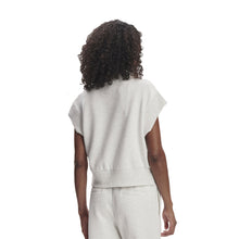 
                        
                          Load image into Gallery viewer, Varley Kelly Womens Half Zip Sweatshirt
                        
                       - 2