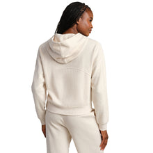 
                        
                          Load image into Gallery viewer, Rhone Signature Rib Half Zip Womens Pullover
                        
                       - 4