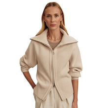 
                        
                          Load image into Gallery viewer, Varley Enrico Knit Womens Jacket - Silver Birch/L
                        
                       - 1