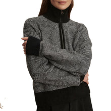 
                        
                          Load image into Gallery viewer, Varley Aldridge Half-Zip Knit Womens Sweater
                        
                       - 3