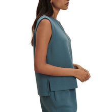 
                        
                          Load image into Gallery viewer, Varley Simmons Half-Zip Womens Tank
                        
                       - 2
