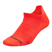 
                        
                          Load image into Gallery viewer, New Balance Run Flat Knit Tab Unisex Socks - Flame/L
                        
                       - 3