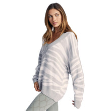 
                        
                          Load image into Gallery viewer, Varley Calvert Womens Sweater
                        
                       - 5