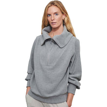 
                        
                          Load image into Gallery viewer, Varley Vine Womens Pullover - Grey Marl/XL
                        
                       - 9