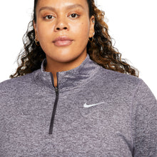 
                        
                          Load image into Gallery viewer, Nike Element Womens Running 1/2 Zip
                        
                       - 5
