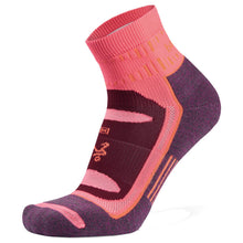 
                        
                          Load image into Gallery viewer, Balega Blister Resist Unisex Quarter Crew Socks - Pink/Purple/M
                        
                       - 6
