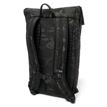 
                        
                          Load image into Gallery viewer, Oakley Voyage 23L Roll Top Black Camo Backpack
                        
                       - 2