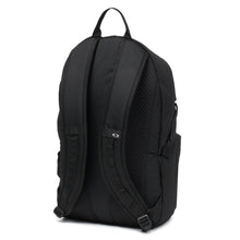 
                        
                          Load image into Gallery viewer, Oakley Holbrook Blackout 20L Backpack
                        
                       - 2