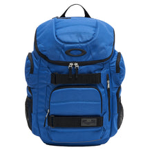 
                        
                          Load image into Gallery viewer, Oakley Enduro 30L 2.0 Backpack
                        
                       - 1