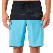 
                        
                          Load image into Gallery viewer, Oakley Cambo Block 19 Mens Boardshorts
                        
                       - 1