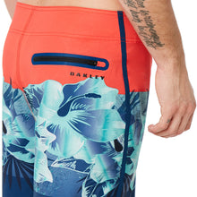 
                        
                          Load image into Gallery viewer, Oakley Flower Block Seamless 19 Mens Boardshorts
                        
                       - 3