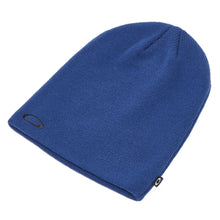 
                        
                          Load image into Gallery viewer, Oakley Fine Knit Mens Hat
                        
                       - 1