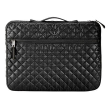 
                        
                          Load image into Gallery viewer, Oliver Thomas Sidekick Laptop Case
                        
                       - 1