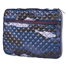 
                        
                          Load image into Gallery viewer, Oliver Thomas Sidekick Laptop Case
                        
                       - 5