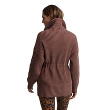 
                        
                          Load image into Gallery viewer, Varley Greenfield Womens Jacket
                        
                       - 8