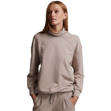 
                        
                          Load image into Gallery viewer, Varley Morrison Sphinx Womens Sweatshirt - Sphinx/L
                        
                       - 1