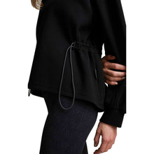 
                        
                          Load image into Gallery viewer, Varley Bella Womens Sweatshirt
                        
                       - 3