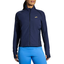 
                        
                          Load image into Gallery viewer, Brooks Fusion Hybrid Womens Running Jacket - NVY/BL BOLT 491/XL
                        
                       - 2
