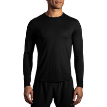 
                        
                          Load image into Gallery viewer, Brooks Distance Mens Longsleeve Running Shirt - BLACK 001/XXL
                        
                       - 1