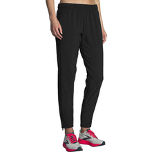
                        
                          Load image into Gallery viewer, Brooks Shakeout Womens Running Pants - BLACK 001/XL
                        
                       - 1