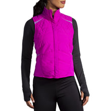 
                        
                          Load image into Gallery viewer, Brooks Shield Hybrid Womens Running Vest
                        
                       - 5