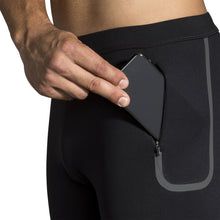 
                        
                          Load image into Gallery viewer, Brooks Momentum Thermal Black Mens Running Tights
                        
                       - 4