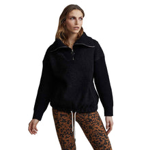 
                        
                          Load image into Gallery viewer, Varley Rogers Black Womens 1/2 Zip Pullover - Black/L
                        
                       - 1
