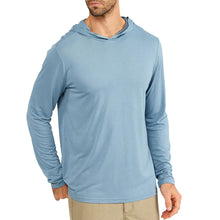 
                        
                          Load image into Gallery viewer, Free Fly Bamboo Lightweight Shore Mens Hoodie - BLUE FOG 400/XL
                        
                       - 3
