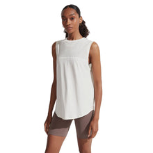
                        
                          Load image into Gallery viewer, Varley Morro Womens Tank Top - Egret/L/XL
                        
                       - 3